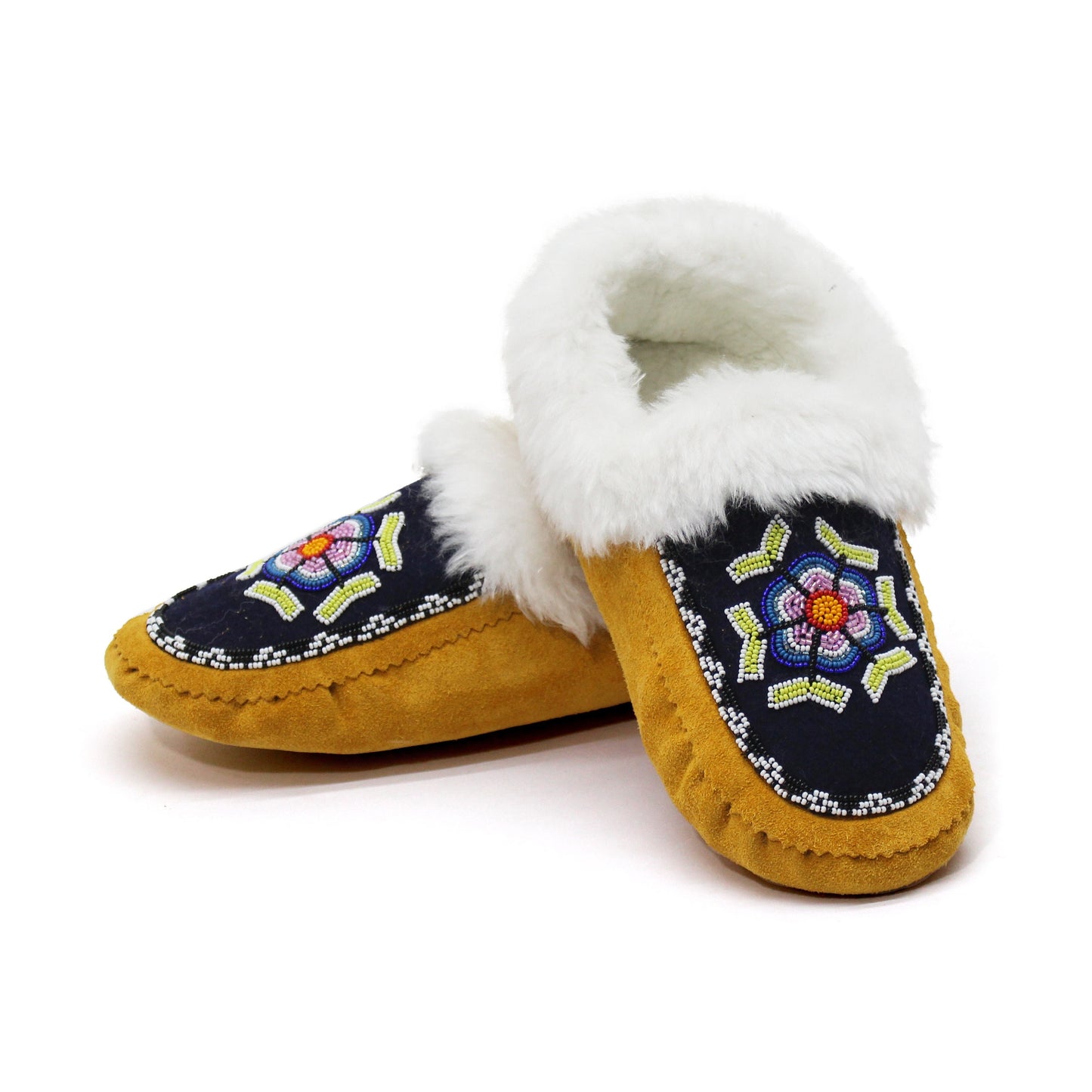 Ladies Beaded Moccasins with Intricate bead-work and Fux Fur | OnlyViking