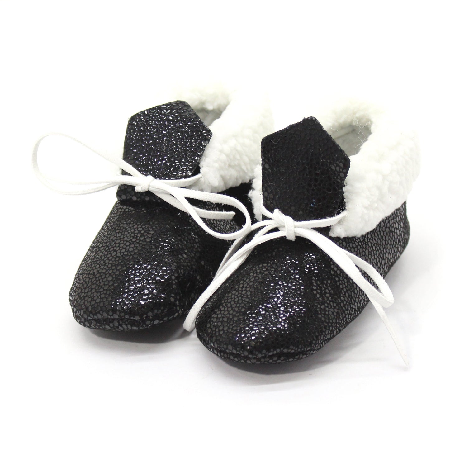 Genuine Soft Leather Handmade Moccasins/Shoes with fur for Babies